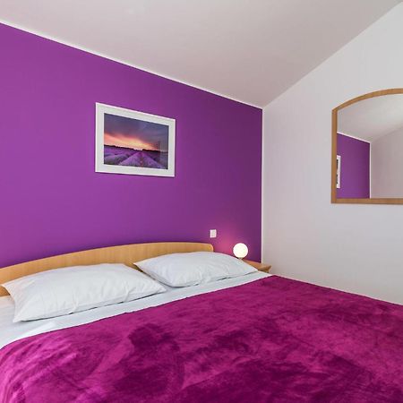 2 Bedroom Beautiful Apartment In Rukavac Rukavac  Luaran gambar