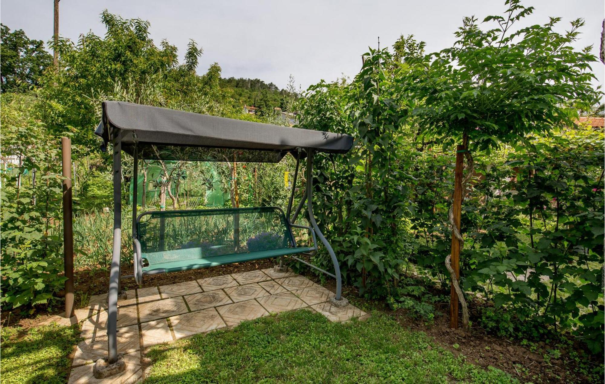 2 Bedroom Beautiful Apartment In Rukavac Rukavac  Luaran gambar